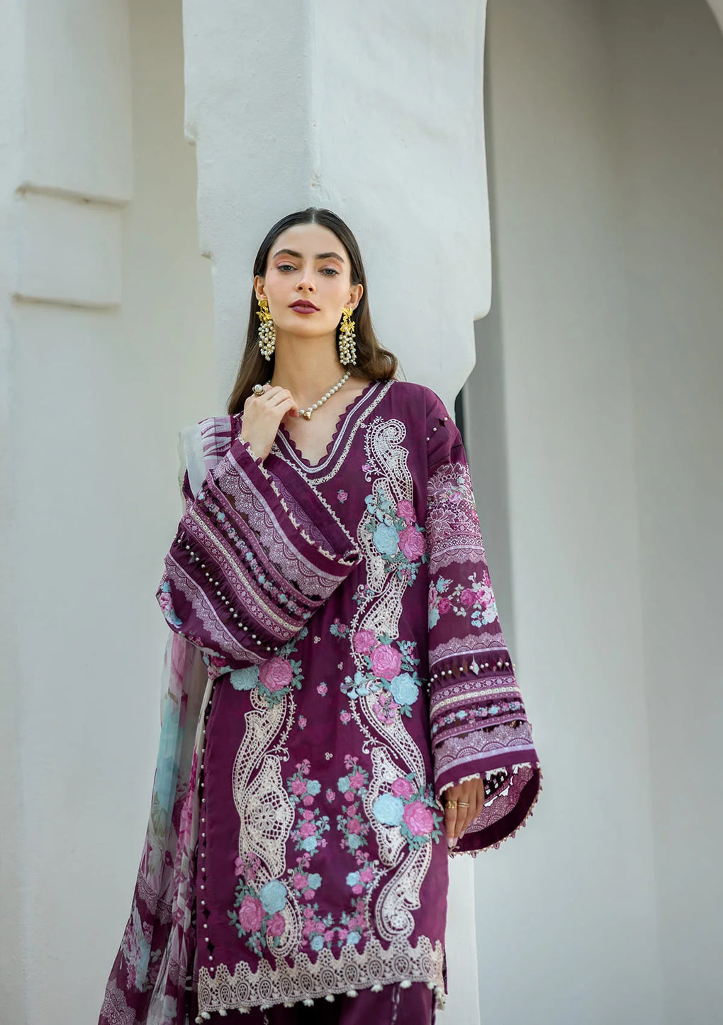 Elaf Embroidered Lawn Suits stitched 3 Piece EL25SL ETS-06B AZOTIC