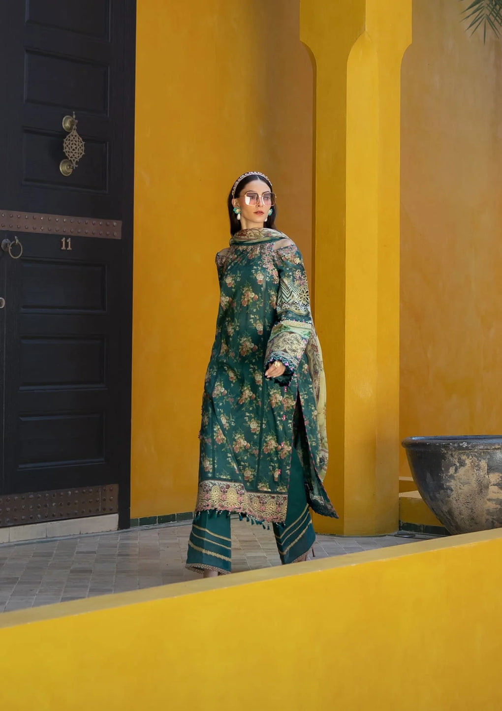 Elaf Embroidered Lawn Suits stitched 3 Piece EL25SL ETS-07A STAY CURIOUS